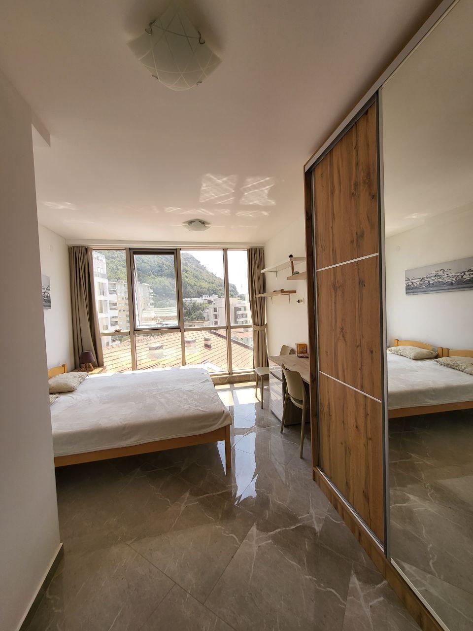 Magnificent apartment in Rafailovici close to the sea