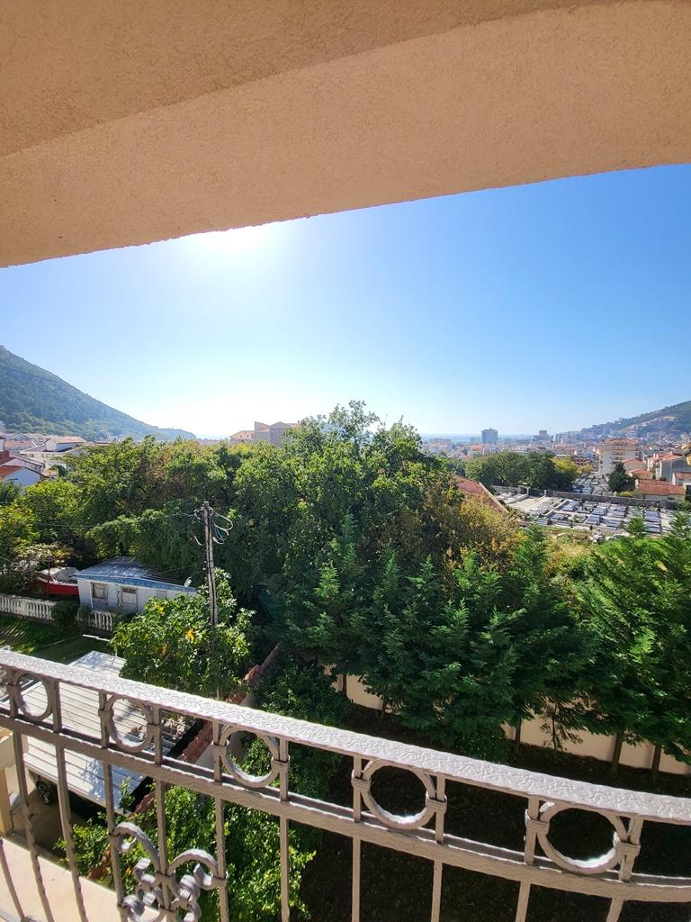 дом в будве на продажу