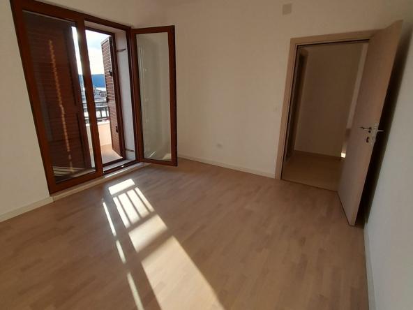 apartment-with-3-bedrooms-in-tivat-near-the-center