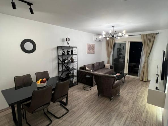 Cozy apartment with sea view in Boka Bay