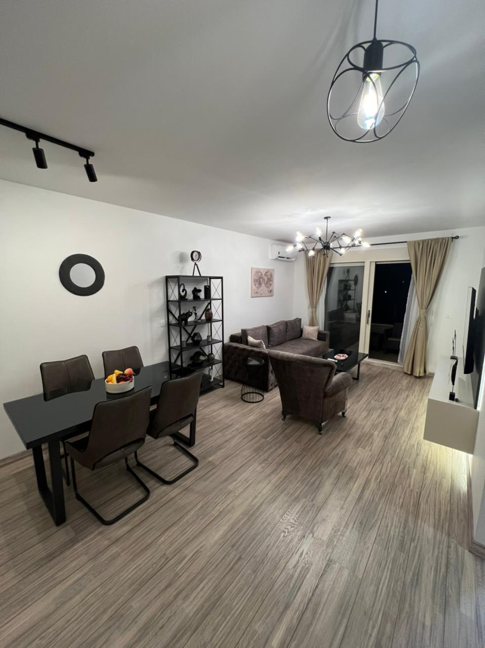 Cozy apartment with sea view in Boka Bay