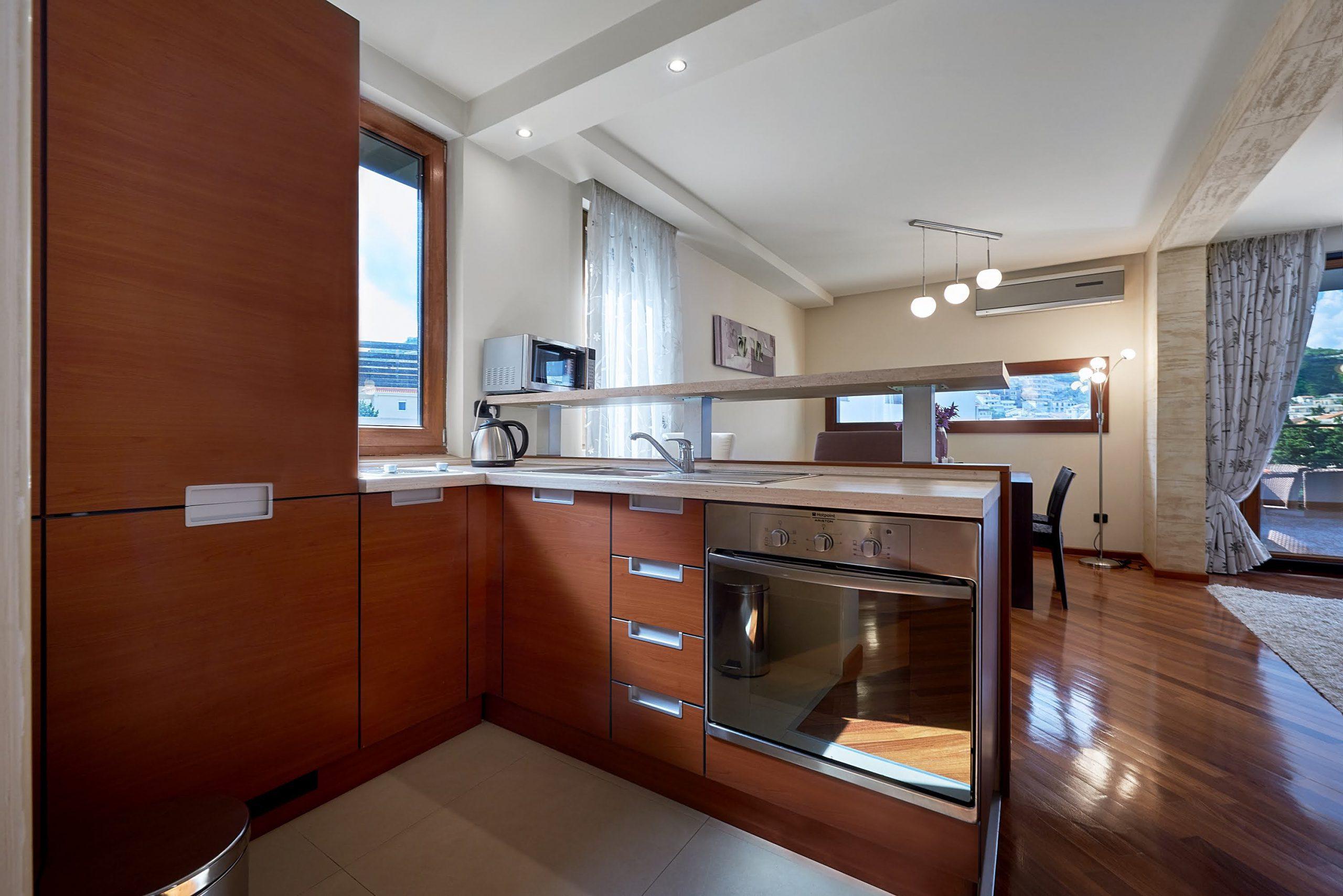 3 bedroom apartment in the center of Budva