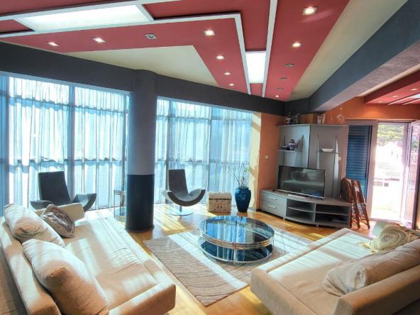 Family apartment with 3 bedrooms in Budva