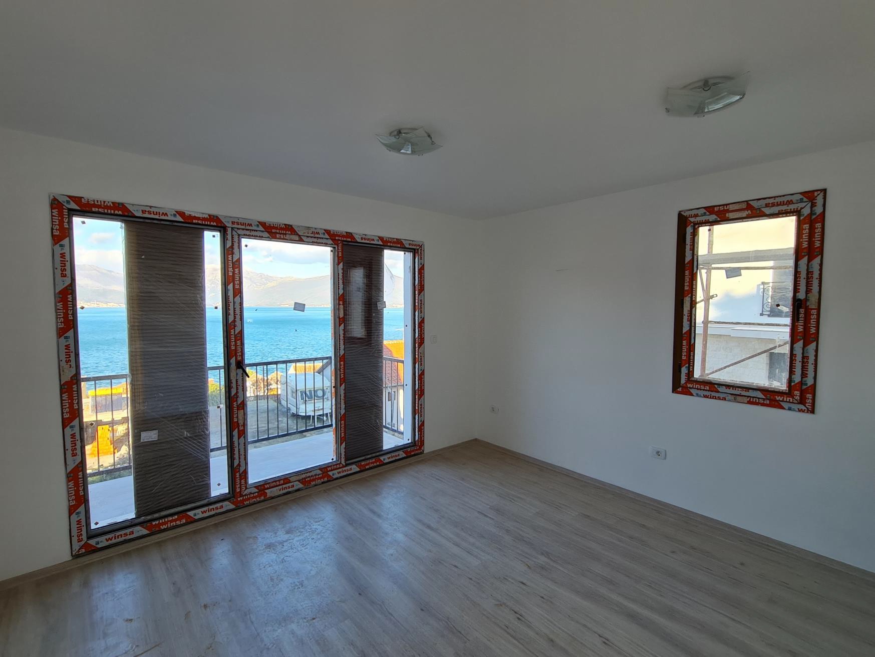 buy apartment in tivat