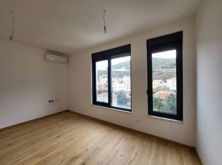 Developer apartments in Becici