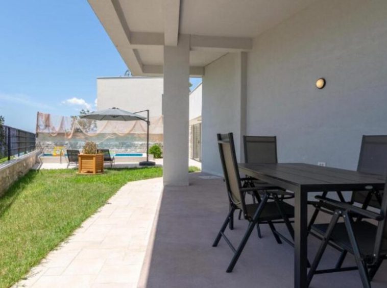 villa in montenegro for sale