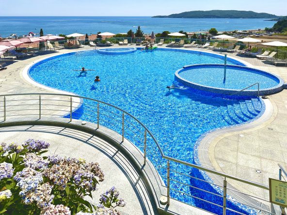 buy apartment in Becici