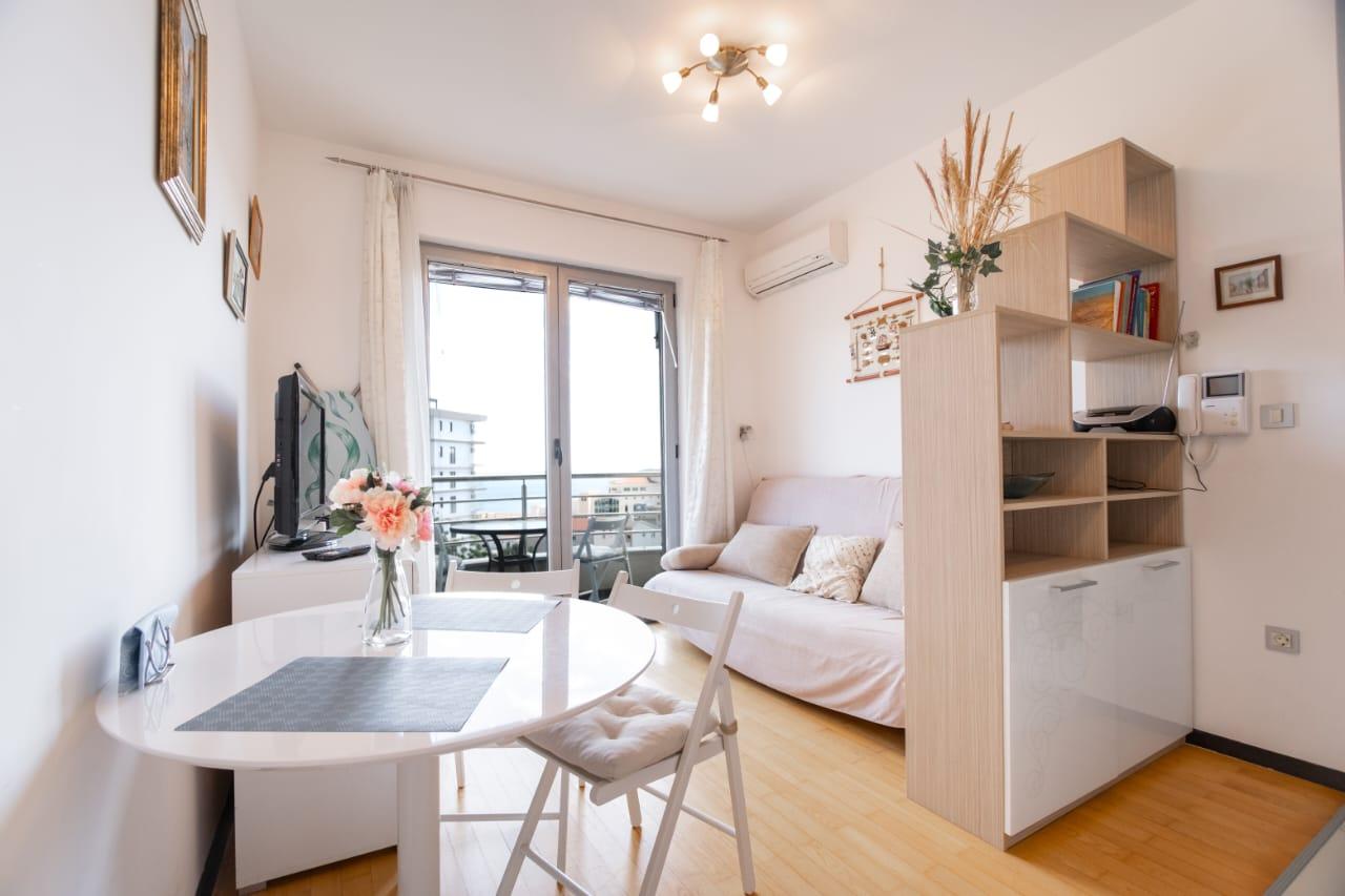 buy apartment in becici