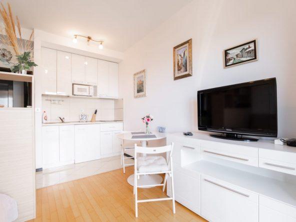 buy apartment in becici