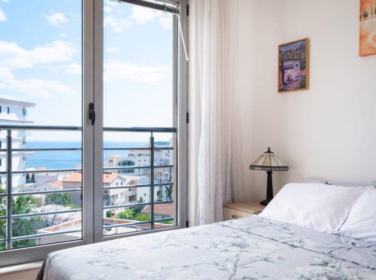 buy apartment in becici