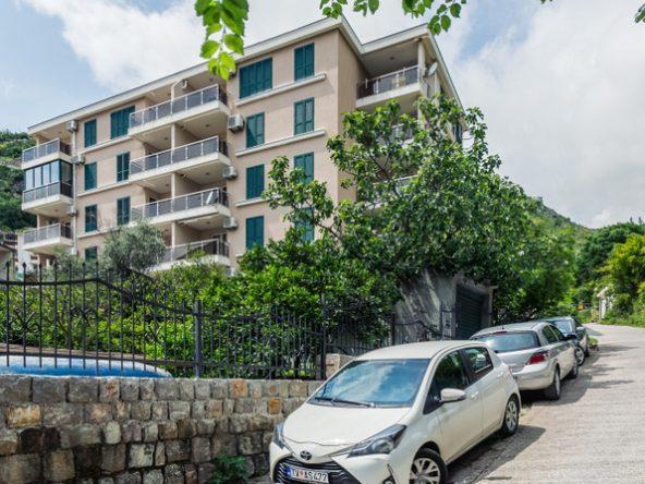 buy flat in montenegro