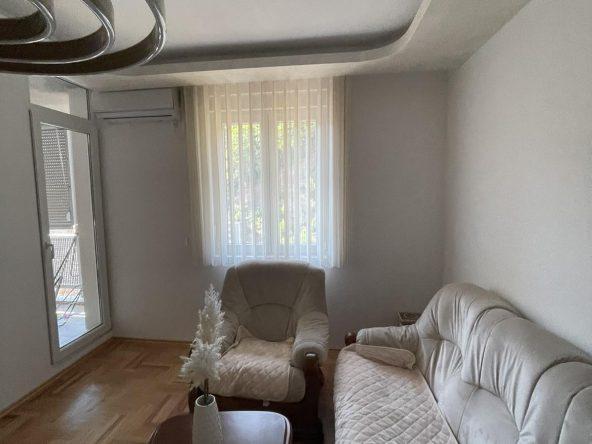 montenegro estate agents