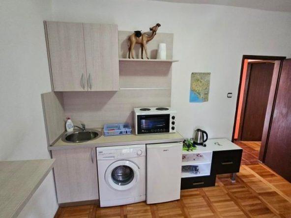 buy house in kotor