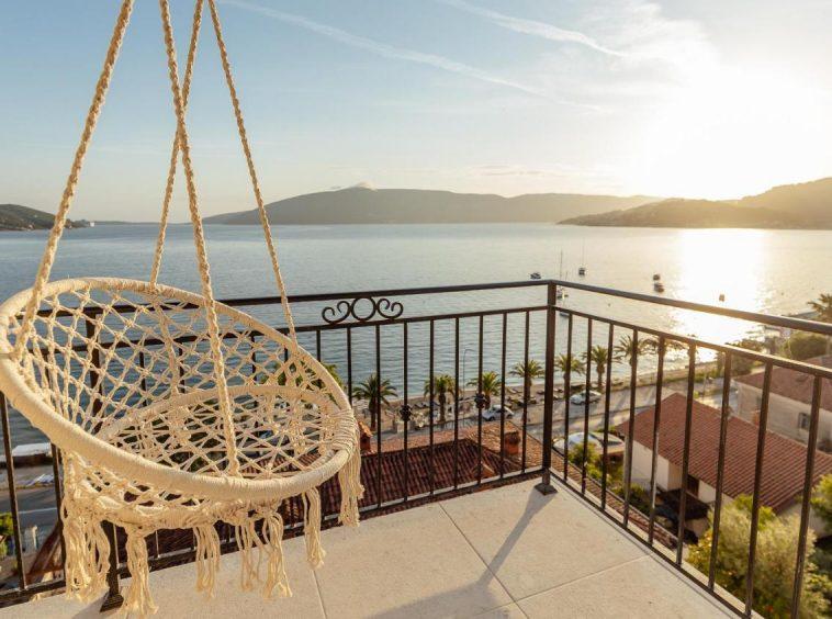 Sale of an operating hotel in the region of Herceg Novi. Magnificent location, first line to the sea, just 50 meters to the equipped beach.