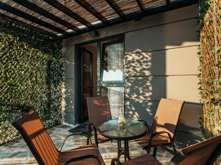 Sale of an operating hotel in the region of Herceg Novi. Magnificent location, first line to the sea, just 50 meters to the equipped beach.