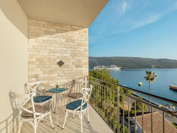 Sale of an operating hotel in the region of Herceg Novi. Magnificent location, first line to the sea, just 50 meters to the equipped beach.