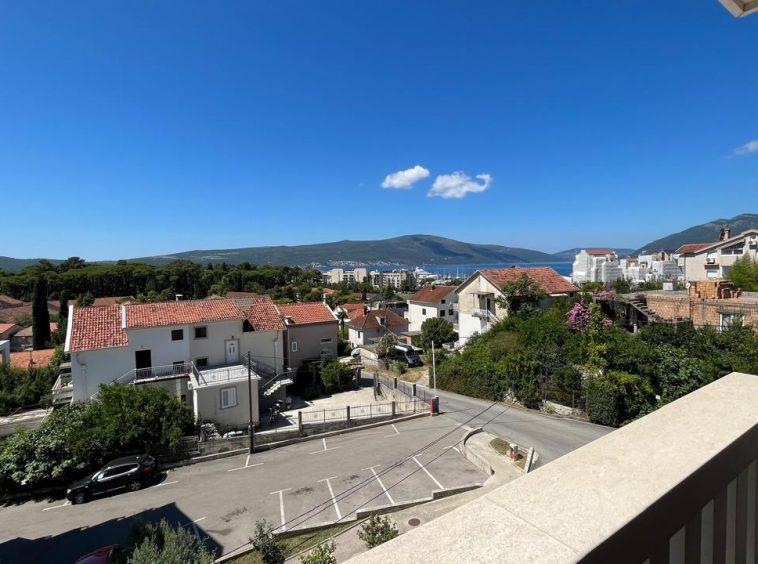 2 bedroom apartment for sale in Tivat