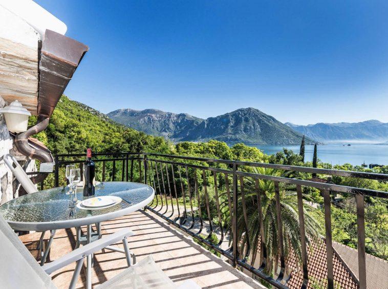 home for rent in the boka bay