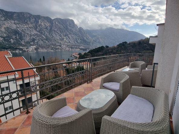 Properties For Sale in Prcanj