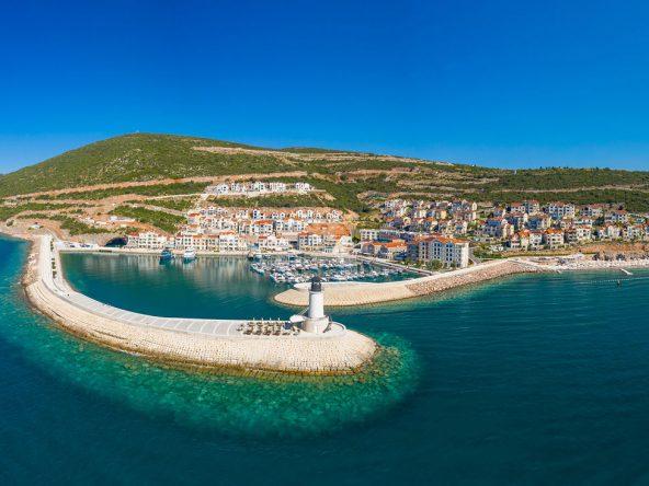 apartment for sale lustica bay