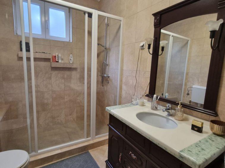 Properties For Sale in Prcanj