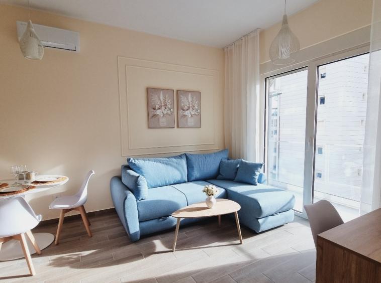 Apartments for rent in Becici