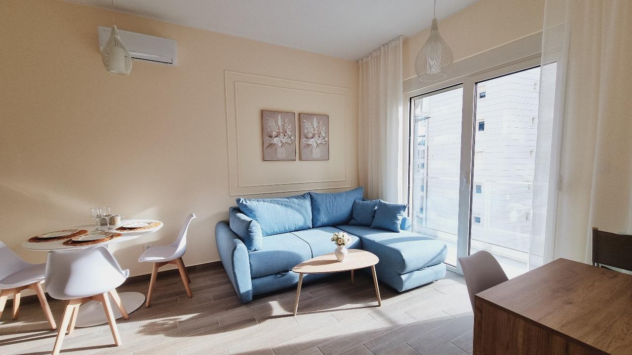 Apartments for rent in Becici