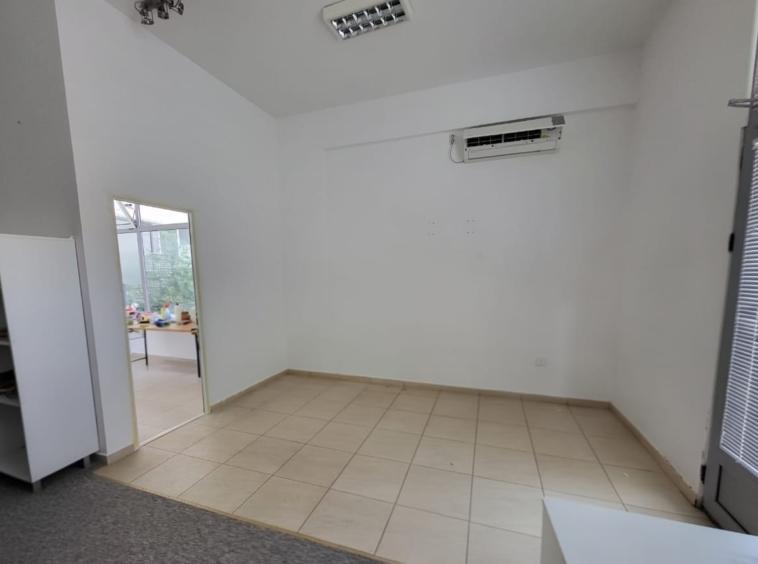 commercial property for sale in Budva